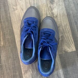 Reebok Men's Royal Blue and Gray Sneakers
